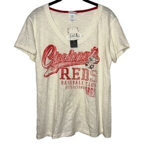 NWT 5th & Ocean Cincinnati Reds Graphic Tee Shirt Women's Size Medium Cream,red
